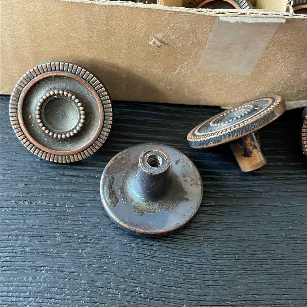 Vintage Brass Cabinet Knobs Lot of 30 - Picture 5 of 9